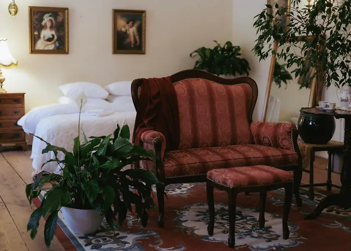 Mois Bed & Breakfast